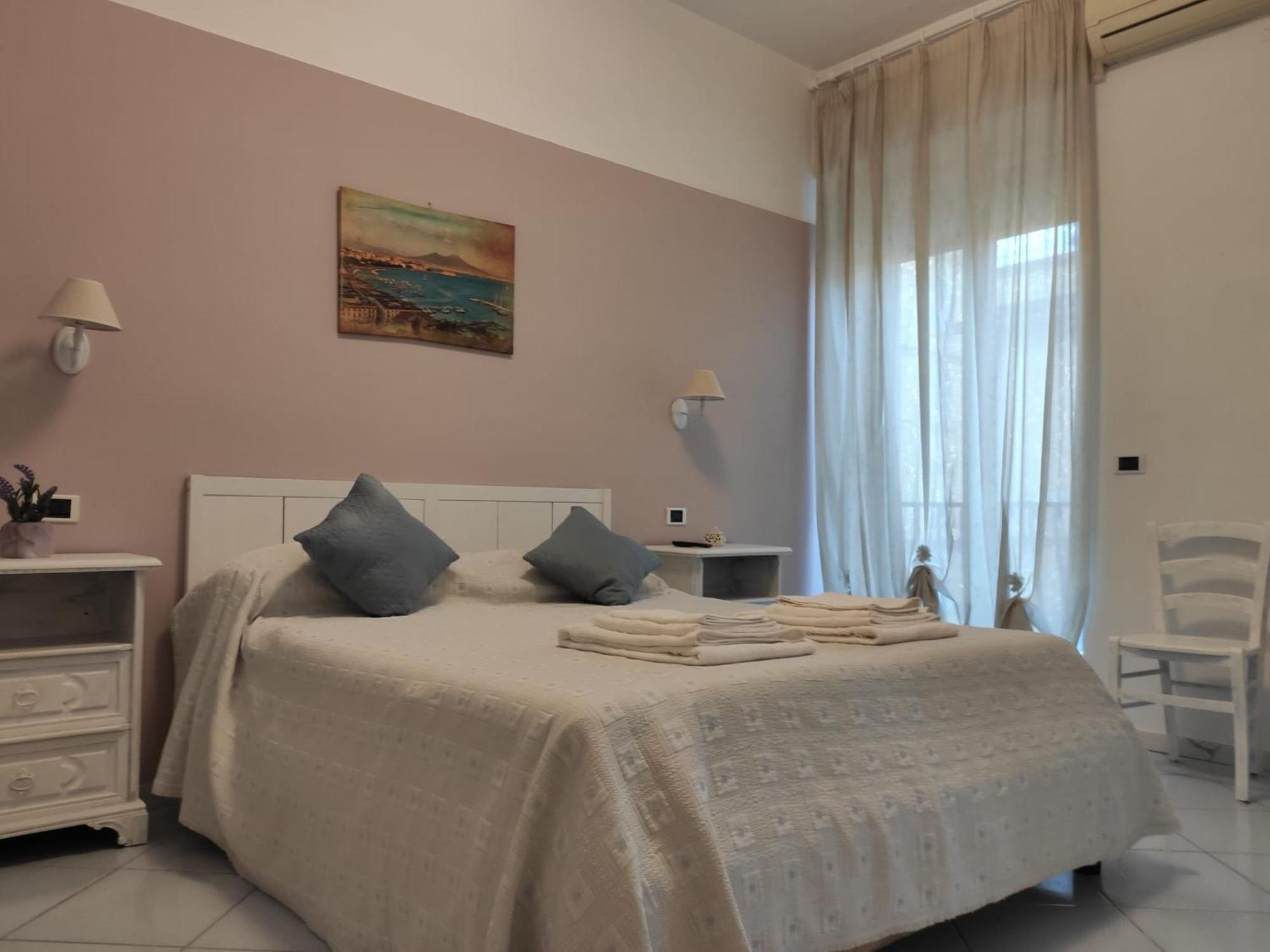 Carafa Materdei Hotel Napoli Ngoại thất bức ảnh