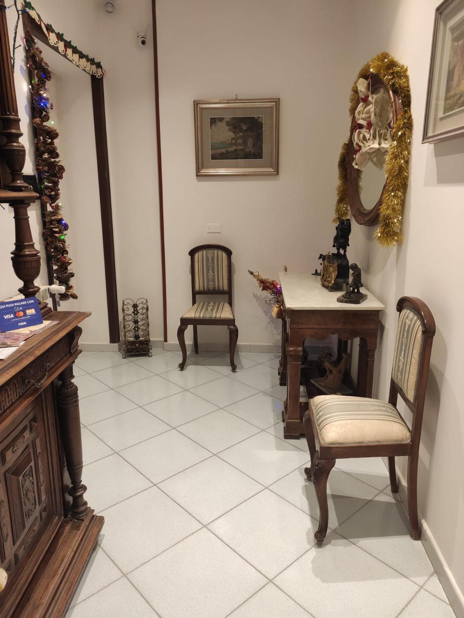 Carafa Materdei Hotel Napoli Ngoại thất bức ảnh